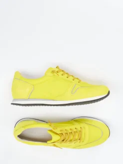 Kennel & Schmenger – Sneaker aus Veloursleder Zitronen*Kennel u0026 Schmenger New