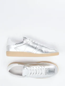 Kennel & Schmenger – Sneaker aus Metallicleder*Kennel u0026 Schmenger New