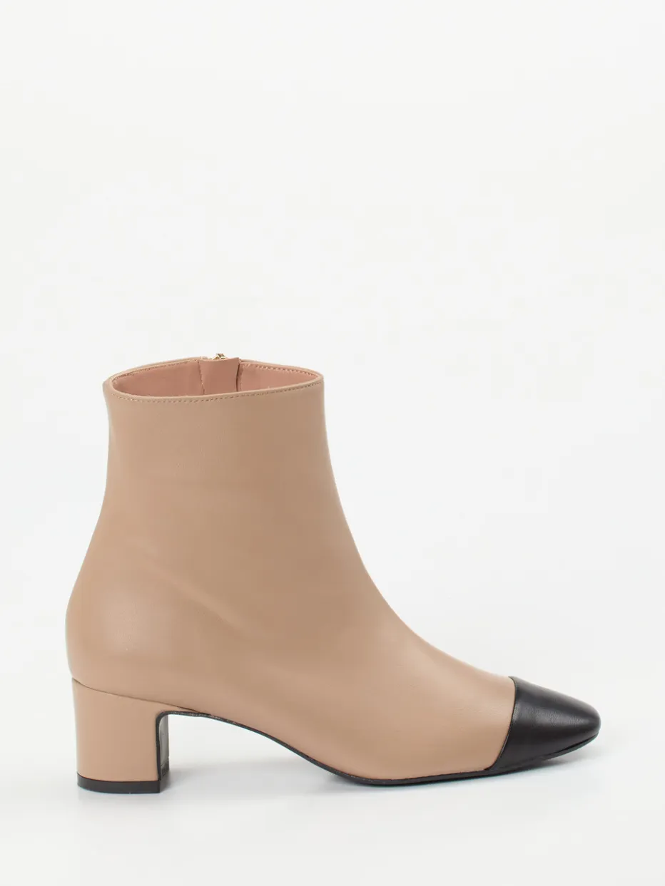 Damen Konstantin Starke – Ankle Boots aus Lammleder braun
