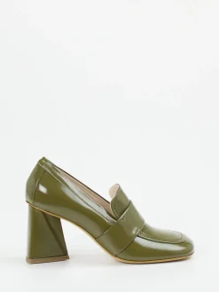 – Blockabsatz-Loafer aus Lackleder Oliv*Konstantin Starke Sale