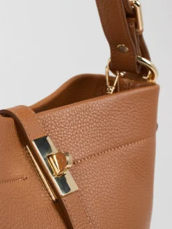 Damen Konstantin Starke – Bucket Bag aus Leder Cognac