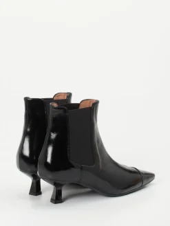 – Chelsea-Stiefelette aus Lackleder*Konstantin Starke Sale