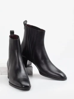 – Chelsea Boots aus Kalbleder*Konstantin Starke Outlet