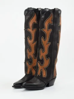 – Cowboy Boots aus Nubukleder*Konstantin Starke Hot
