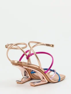 – High Heel Sandale aus Metallicleder*Konstantin Starke