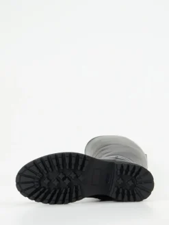 – Kniehohe Stiefel aus Kalbleder*Konstantin Starke Hot