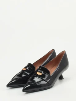 – Pumps aus Hochglanzleder*Konstantin Starke New