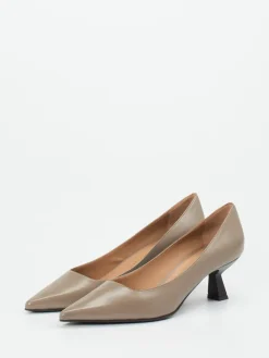 – Pumps aus Lammleder in Taupe*Konstantin Starke Hot