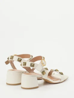 – Sandalen aus Lammleder cremeweiß*Konstantin Starke New