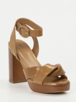 Damen Konstantin Starke – Sandaletten aus Lammleder cognac