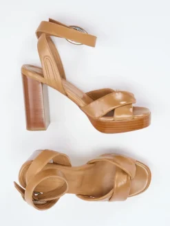 Damen Konstantin Starke – Sandaletten aus Lammleder cognac