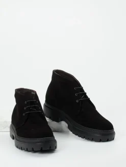 – Schnürboots aus Veloursleder*Konstantin Starke