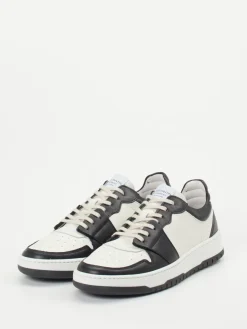 – Sneaker aus Kalbleder Offwhite-Schwarz*Konstantin Starke