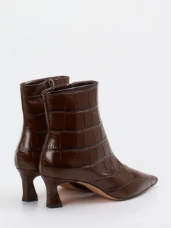 – Stiefelette aus geprägtem Leder*Konstantin Starke New