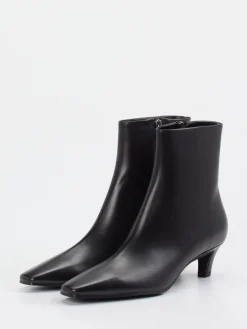 – Stiefeletten aus Kalbleder*Konstantin Starke Online