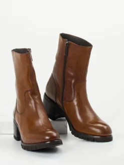 – Stiefelette aus Känguruleder cognac*Konstantin Starke