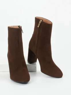 – Stiefeletten aus Veloursleder*Konstantin Starke Hot