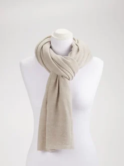 – Strickschal aus Feinstrick*Konstantin Starke New