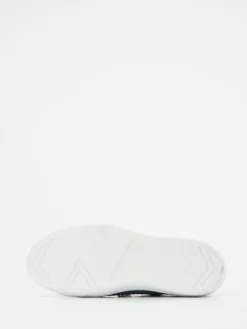 – Sneaker aus geflochtenem Leder grau*Lemargo Hot