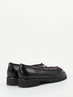 – Ballerinas aus Lackleder*Mannori Best