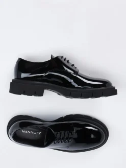 – Derby-Schnürschuh aus Lackleder*Mannori Clearance