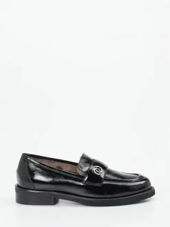 – Loafer aus Lackleder*Mannori New