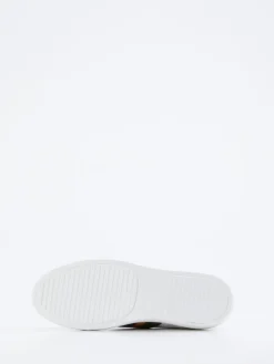 – Sneaker aus Kalbleder in mit Goldakzenten*Mannori Best