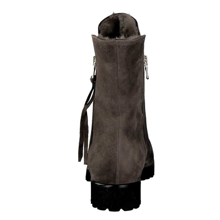 – Stiefelette aus Veloursleder*Mannori Discount