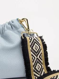 – Crossbody-Bag aus Kalbleder hell*Marlon Firenze