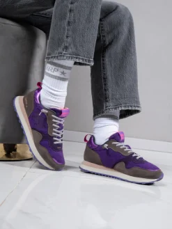 – Retro-Sneaker aus Velour/Textil in Violett*MRP Best