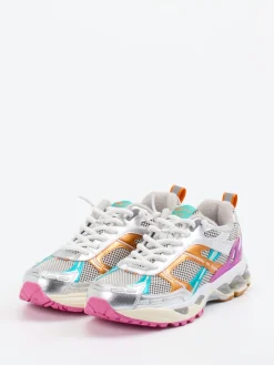 – Sneaker aus Metallicleder und Mesh*MRP Outlet