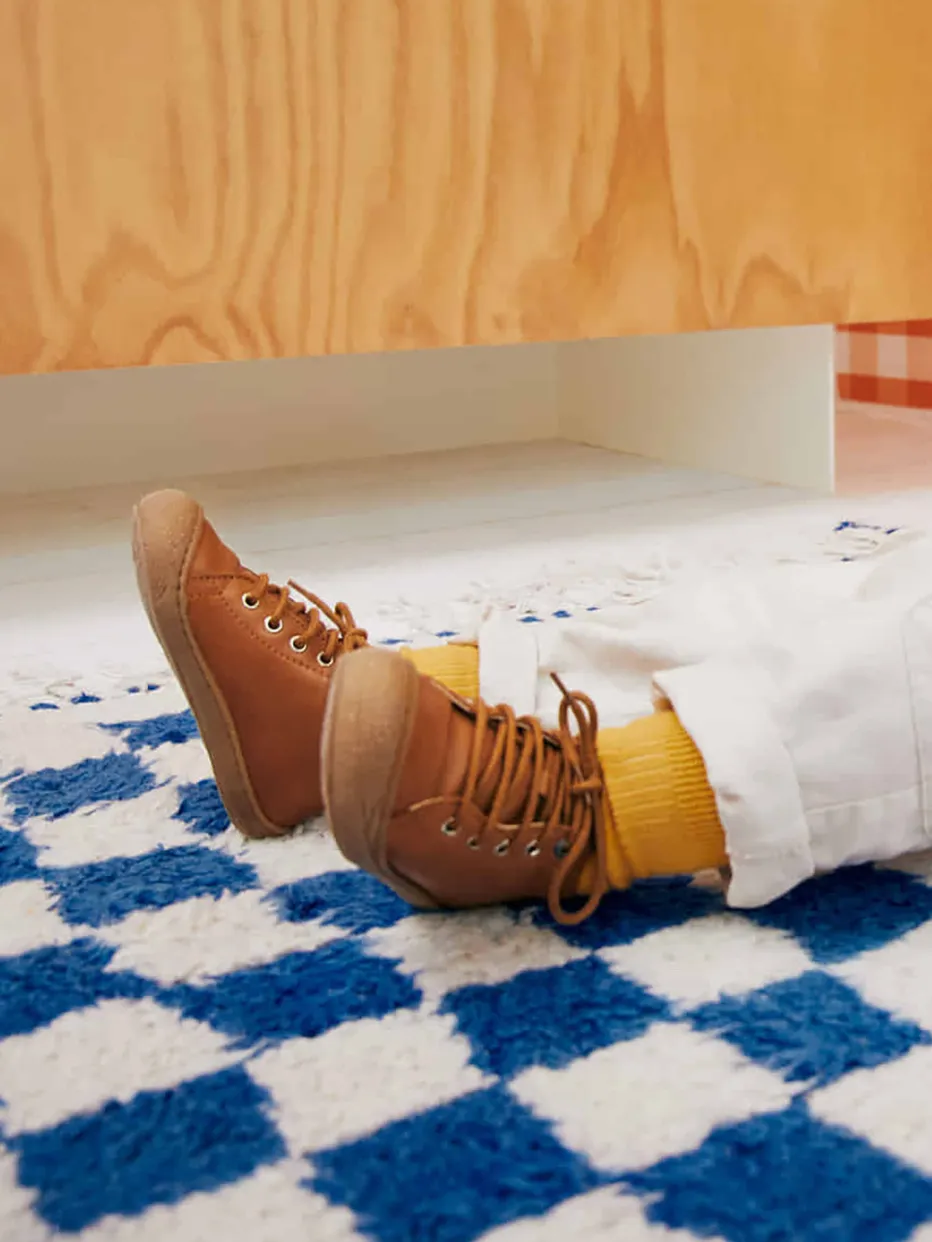 Kinder Naturino – Lauflernschuhe aus Kalbleder Cognac