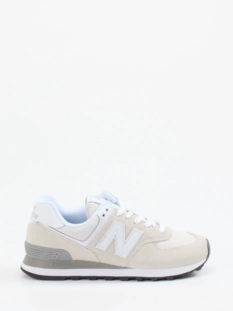 – Retro-Sneaker aus Veloursleder und Mesh*New Balance Discount