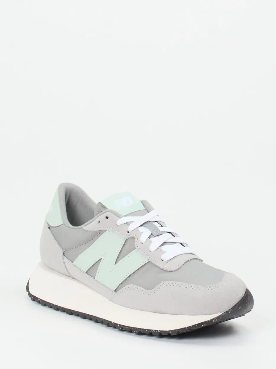 Damen New Balance – Retro-Sneaker aus Textil und Veloursleder