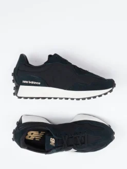 – Sneaker aus Veloursleder*New Balance Hot