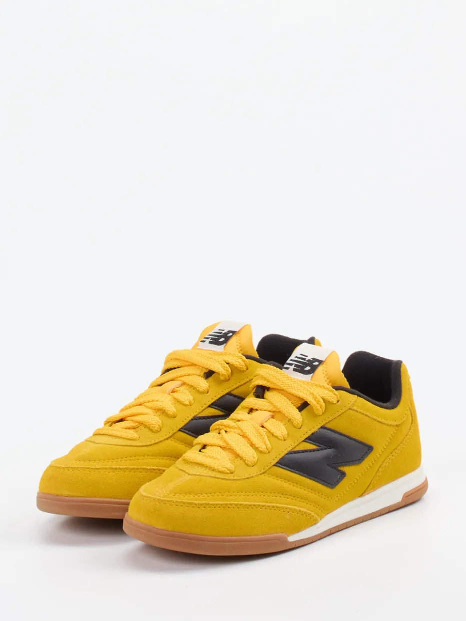 – Sneaker aus Veloursleder Senf*New Balance New