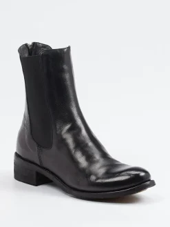 – Chelsea Boots aus Büffelleder*Officine Creative New