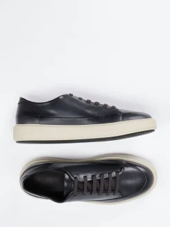 Herren Officine Creative – Sneaker aus Lammleder tiefschwarz