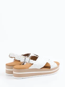 – Plateau-Sandale aus Flechtleder*Oh!My Sandals Outlet