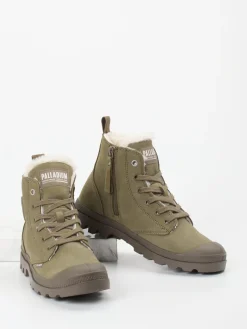 – Schnürboots aus Nubukleder in Oliv*Palladium Sale
