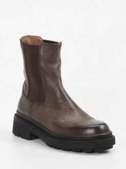– Chelsea Boots aus Leder in Schlammgrau*Pantanetti Sale