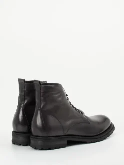 – Schnürboots aus Kalbleder in Anthrazit*Pantanetti New