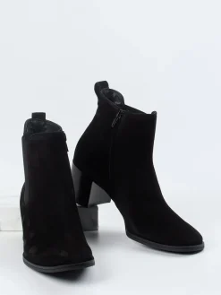 – Chelsea-Stiefelette aus Veloursleder*Paul Green Best