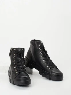 – Schnürboots aus Kalbleder*Paul Green Best