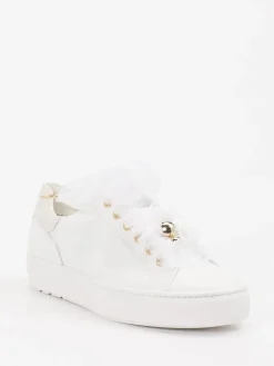 – Sneaker aus Kalbleder mit Satin-Schnürung*Paul Green Clearance