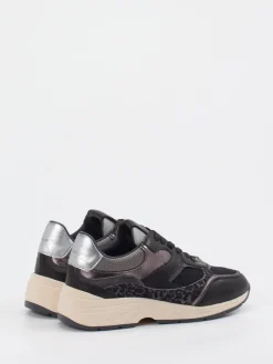 – Chunky Sneaker aus Veloursleder*Piedi Nudi