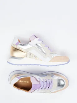 – Low-Top-Sneaker aus Metallicleder color*Piedi Nudi New