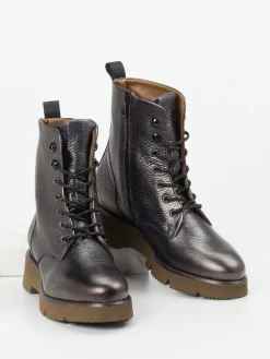 – Schnürboots aus Metallicleder anthrazit*Piedi Nudi Clearance