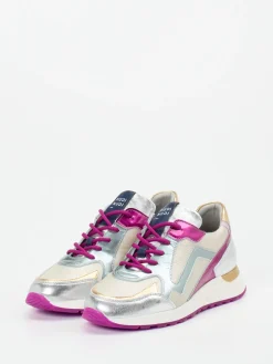 – Sneaker aus Metallicleder in color*Piedi Nudi Clearance