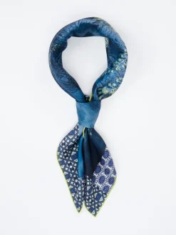 – Halstuch aus Seide Dunkelblau*Pierre-Louis Mascia